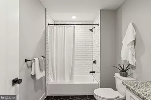 1924 N Front St, Philadelphia, PA 19122 - Photo 16