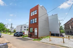 540 Edgley St, Philadelphia, PA 19122 - Photo 2