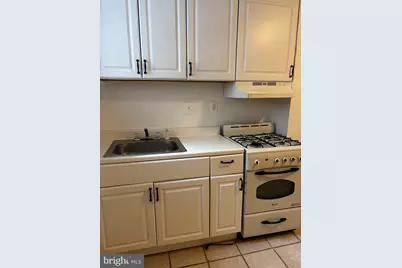 918 S 12th Street #2F, Philadelphia, PA 19147 - Photo 6