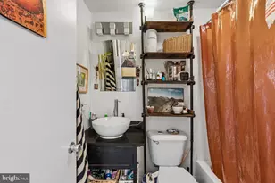 2020 Christian St, Philadelphia, PA 19146 - Photo 8