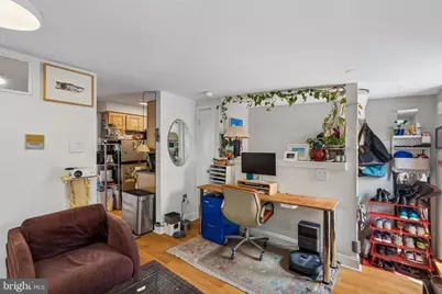 2020 Christian Street #E, Philadelphia, PA 19146 - Photo 4