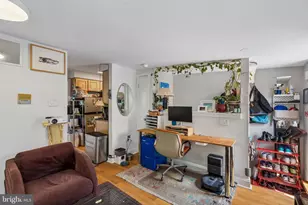 2020 Christian St, Philadelphia, PA 19146 - Photo 4