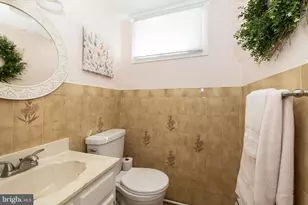 579 Wartman St, Philadelphia, PA 19128 - Photo 28