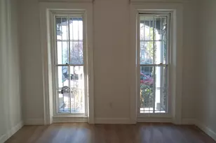 317 N 33rd St, Philadelphia, PA 19104 - Photo 10