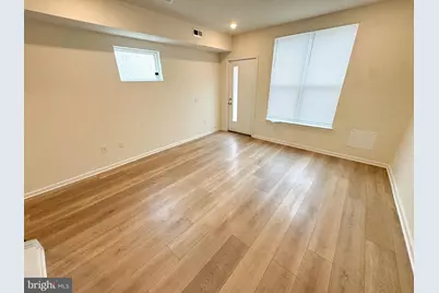 1327 S 27th Street, Philadelphia, PA 19146 - Photo 12