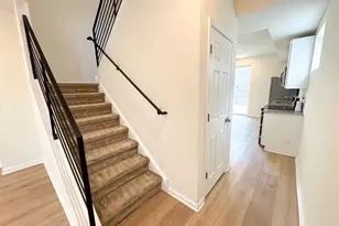 1327 S 27th St, Philadelphia, PA 19146 - Photo 6