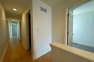 1131 W Nevada St, Philadelphia, PA 19133 - Photo 12