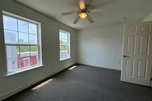 1131 W Nevada St, Philadelphia, PA 19133 - Photo 10