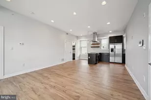 714 N Chadwick St, Philadelphia, PA 19130 - Photo 2