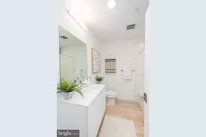 1131 N Front Street #410, Philadelphia, PA 19123 - Photo 28