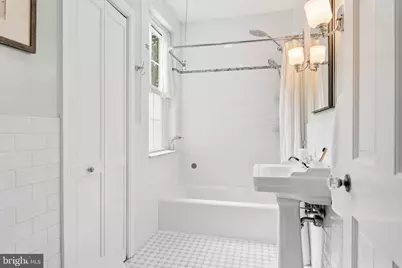 212 E Benezet Street, Philadelphia, PA 19118 - Photo 24