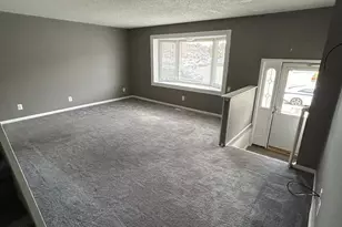3336 Gurley Rd, Philadelphia, PA 19154 - Photo 2