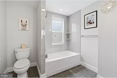 2137 Bainbridge Street, Philadelphia, PA 19146 - Photo 32