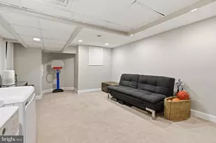 2137 Bainbridge St, Philadelphia, PA 19146 - Photo 36