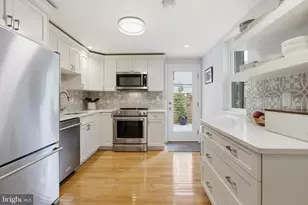 2137 Bainbridge St, Philadelphia, PA 19146 - Photo 14