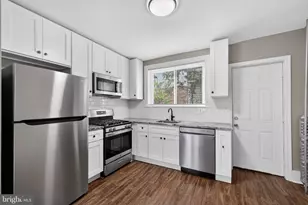 6171 Yocum St, Philadelphia, PA 19142 - Photo 10