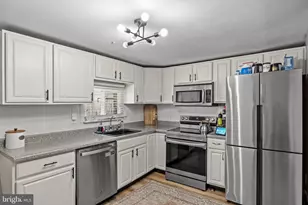 233 Tree St, Philadelphia, PA 19148 - Photo 6