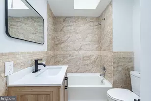 931 Kenmore Rd, Philadelphia, PA 19151 - Photo 14