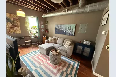 209 W Girard Avenue, Philadelphia, PA 19123 - Photo 2