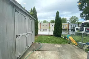 3528 W Crown Ave, Philadelphia, PA 19114 - Photo 10
