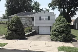 150 Shelly Ln, Philadelphia, PA 19115 - Photo 1