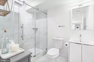2008 S College Ave, Philadelphia, PA 19121 - Photo 18