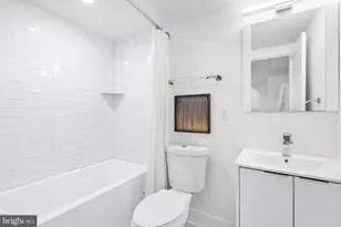 2008 S College Ave, Philadelphia, PA 19121 - Photo 14