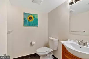 2140 Oakford St, Philadelphia, PA 19146 - Photo 24
