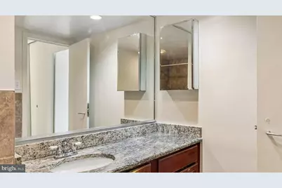 604 S Washington Square #2211, Philadelphia, PA 19106 - Photo 10