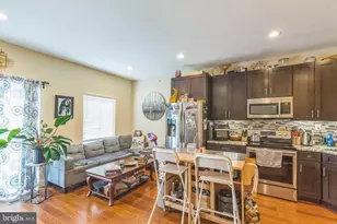 1614 Cambridge St, Philadelphia, PA 19130 - Photo 2