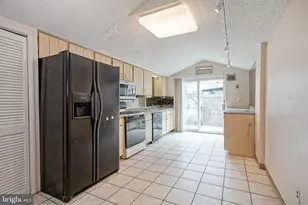 2645 S Alder St, Philadelphia, PA 19148 - Photo 6