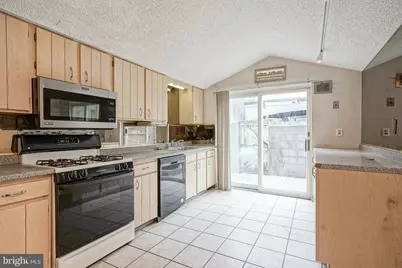 2645 S Alder Street, Philadelphia, PA 19148 - Photo 8