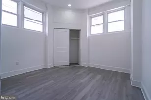 2410 Wharton St, Philadelphia, PA 19146 - Photo 12