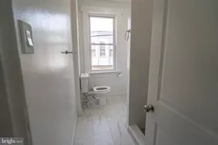 2410 Wharton St, Philadelphia, PA 19146 - Photo 16