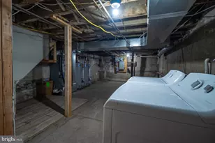 2410 Wharton St, Philadelphia, PA 19146 - Photo 26