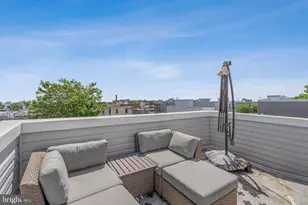 2059 Fernon St, Philadelphia, PA 19145 - Photo 44