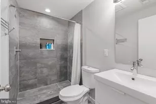 2059 Fernon St, Philadelphia, PA 19145 - Photo 20