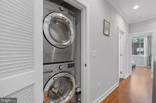 2059 Fernon St, Philadelphia, PA 19145 - Photo 28