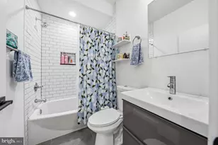 2604 Reed St, Philadelphia, PA 19146 - Photo 38