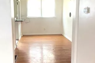 351 E Claremont Rd, Philadelphia, PA 19120 - Photo 22