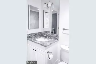 1701 Locust Street #2016, Philadelphia, PA 19103 - Photo 8