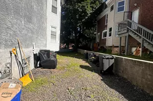 528 E Brinton St, Philadelphia, PA 19144 - Photo 2
