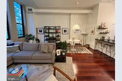 2429 Locust Street #211, Philadelphia, PA 19103 - Photo 8