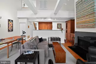 1627 Spruce St, Philadelphia, PA 19103 - Photo 10