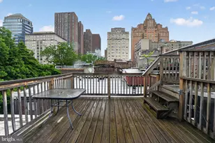 1627 Spruce St, Philadelphia, PA 19103 - Photo 32
