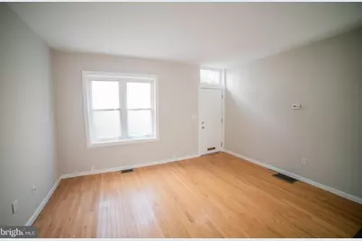 1107 N 3rd Street, Philadelphia, PA 19123 - Photo 2