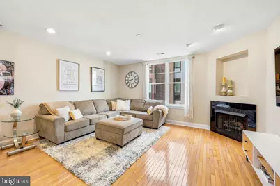 612 Queen Street, Philadelphia, PA 19147 - Photo 4