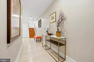 612 Queen St, Philadelphia, PA 19147 - Photo 24