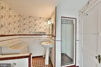 420 Forest Hills Avenue, Philadelphia, PA 19116 - Photo 28