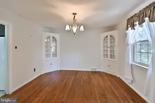 420 Forest Hills Ave, Philadelphia, PA 19116 - Photo 10